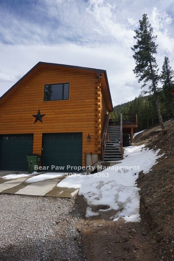 Foto principal - 315 Juniper Ln