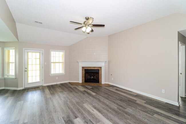 Foto del edificio - 5746 Oakley St