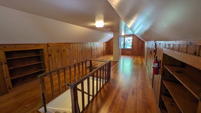 Foto del edificio - 980 NE C St