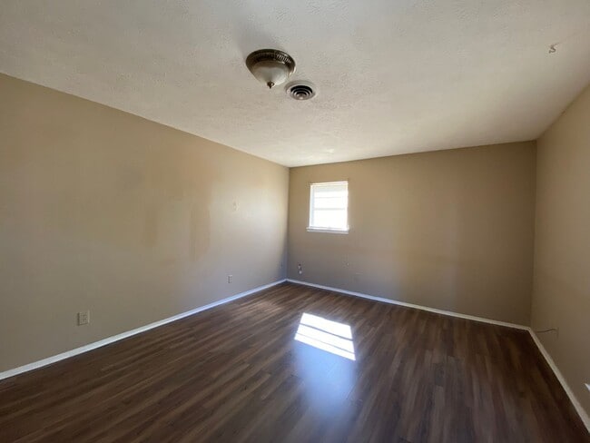 Foto del edificio - Home for rent in Montgomery!!! AVAILABLE T...