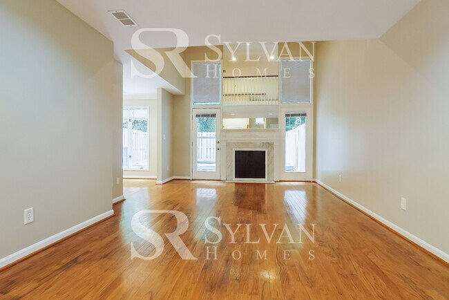 Foto del edificio - 3BR Townhome Dream!