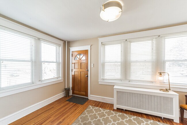 Foto del edificio - 207 W 11th Ave