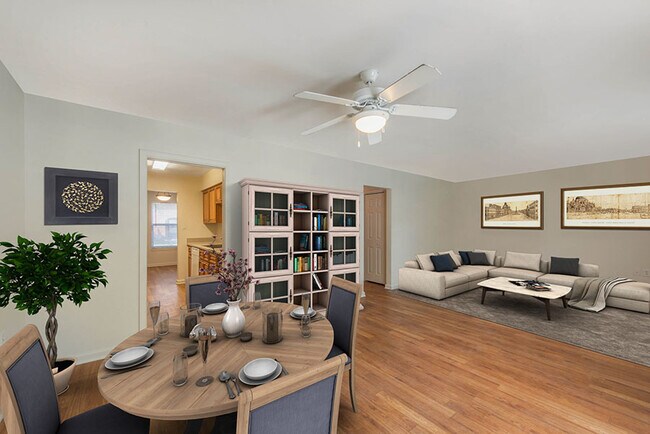 Foto del edificio - NSB Kings Bay Homes