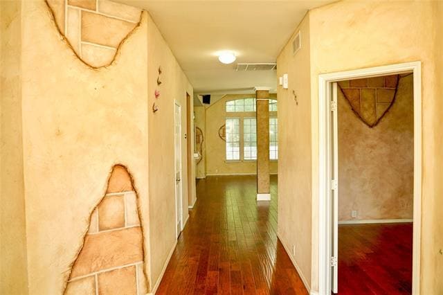 Foto del edificio - 6018 Blue Oak Dr