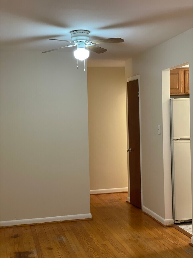 Foto del edificio - Ballston Garden Apartments