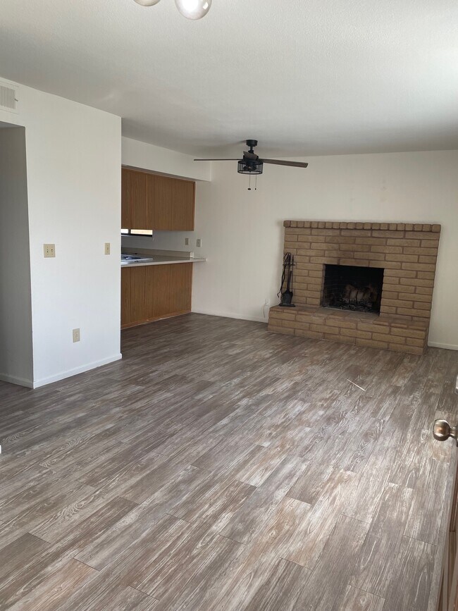 Foto del edificio - 1326 Georgia Ave