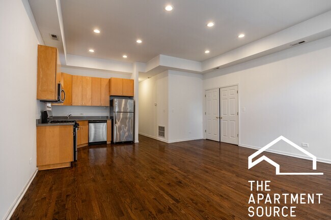 Foto del edificio - 2112 N Campbell Ave