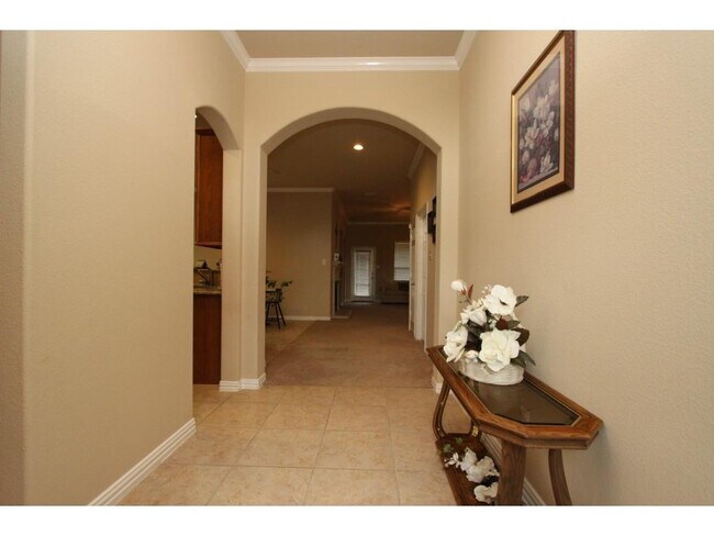Building Photo - 12509 Meadow Landing Drive