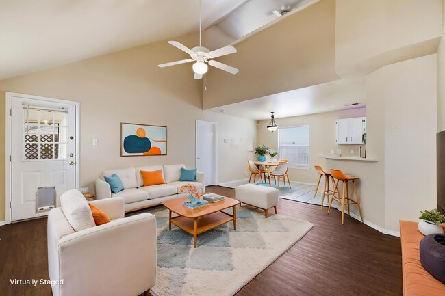 Building Photo - Stylishly Renovated Home with Primary Suite Downstairs