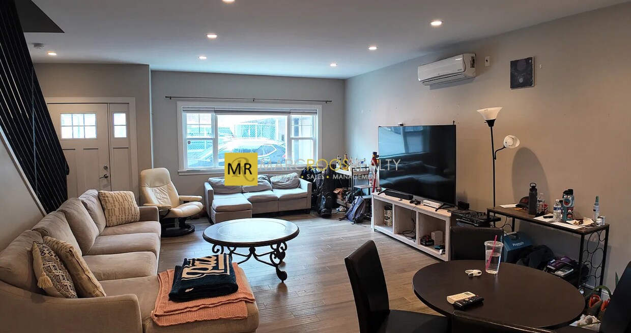 Foto principal - 313 Silver St