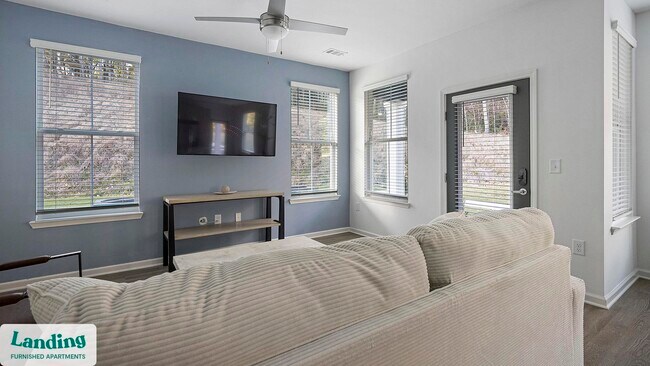 Foto del edificio - 2800 Milan Ct