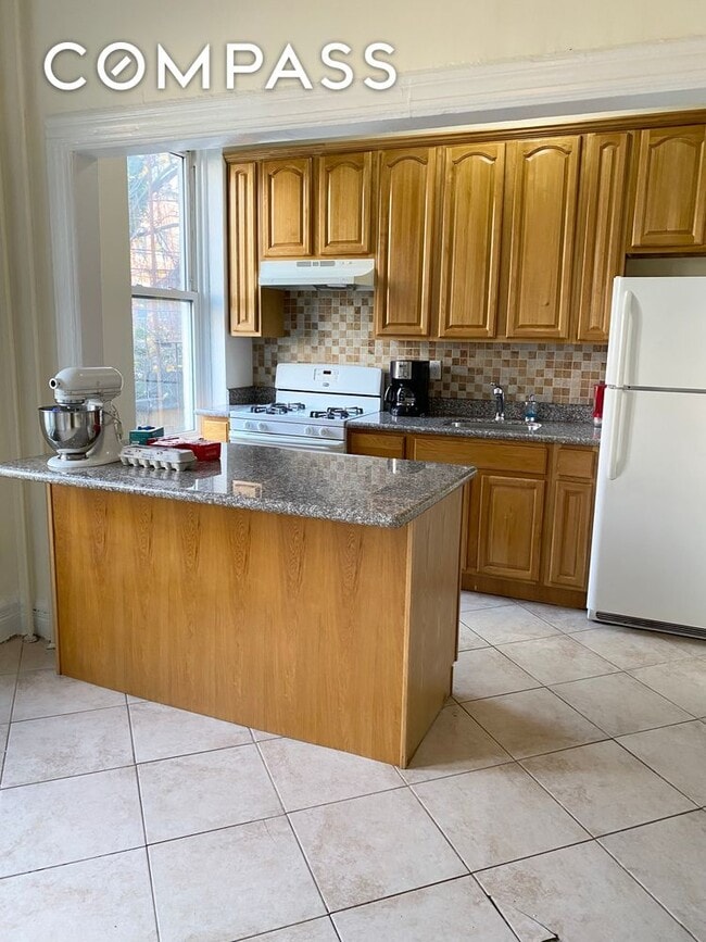 Foto del edificio - 23 St Marks Ave