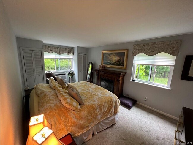 Building Photo - 190 Sierra Vista Ln