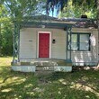 Primary Photo - 3302 N Harding St