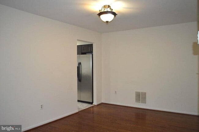 Building Photo - 6812 Earthstar Ct