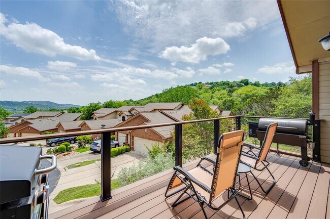 Foto del edificio - 6621 Mesa Hollow Dr