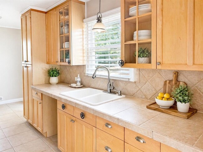 Foto del edificio - 8652 Miller Creek Loop