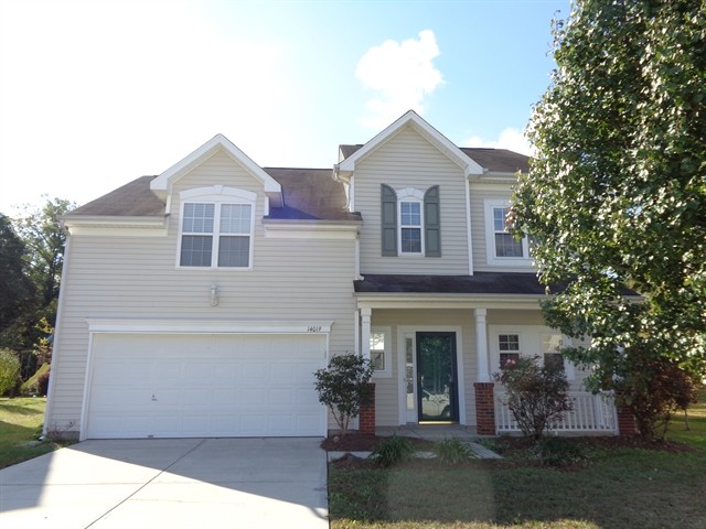 Foto principal - 14019 Millers Creek Ln