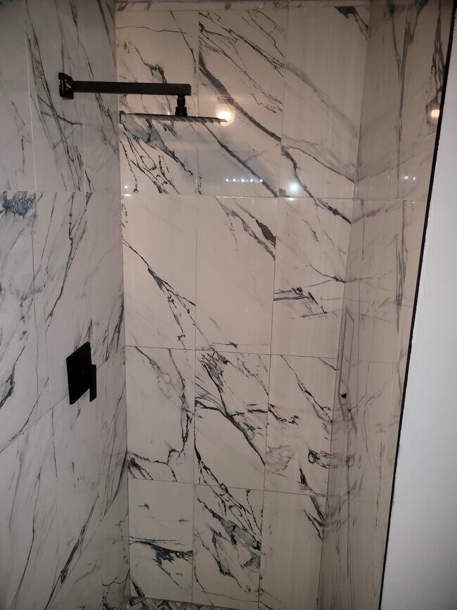 Foto del edificio - 4423 Cross Ln