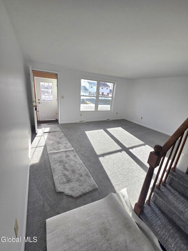 Foto del edificio - 19 Commodore St