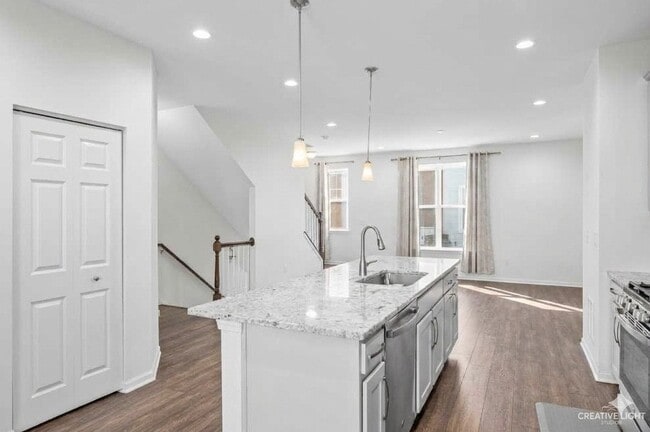 Photo - 4203 Calder Ln (Aurora, IL) Townhome