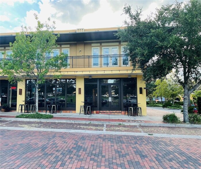 Foto principal - 118 N Eustis St