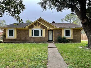 Building Photo - 3238 Cherry Springs Dr