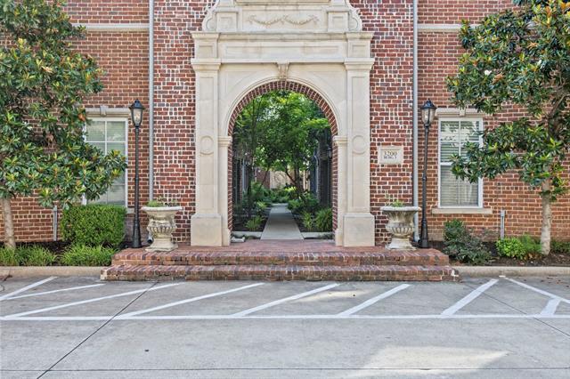 Foto principal - 3200 Ross Ave