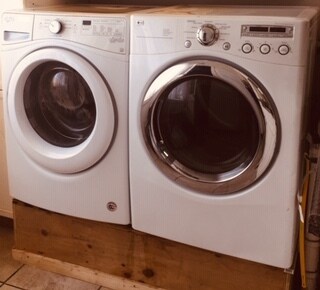 Foto del edificio - 3302 W Warner Ave