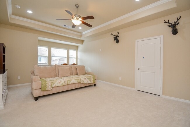 Building Photo - 6302 Kennedy Hills Ct