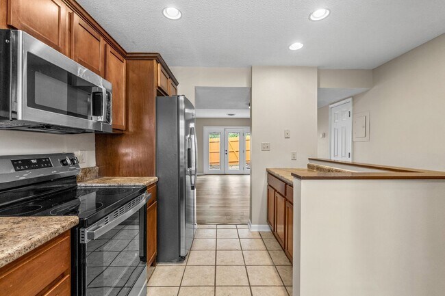 Foto del edificio - Modern Comfort in the Heart of West Knoxville