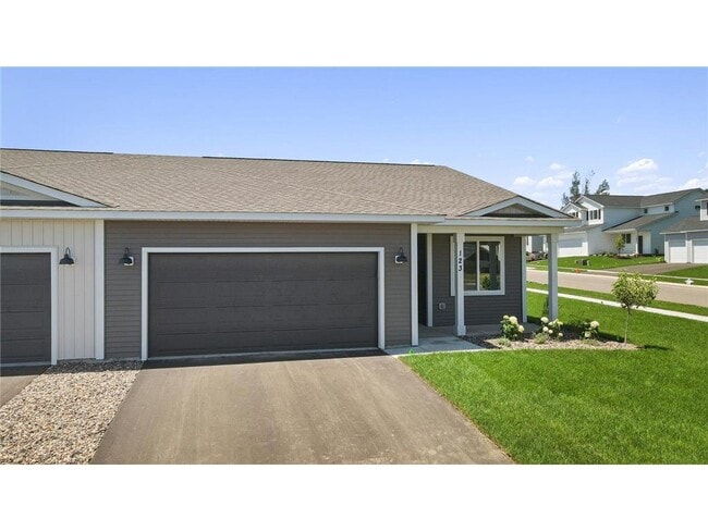 Building Photo - 123 Gambel St