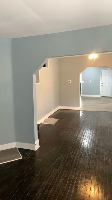Foto del edificio - 534 Oxford Ave