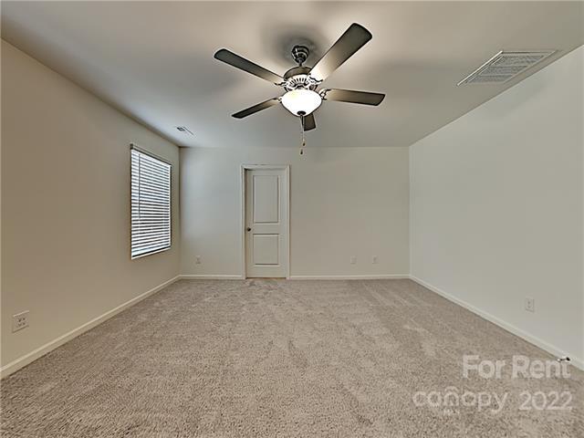 Foto del edificio - 13021 Joclaire Ct