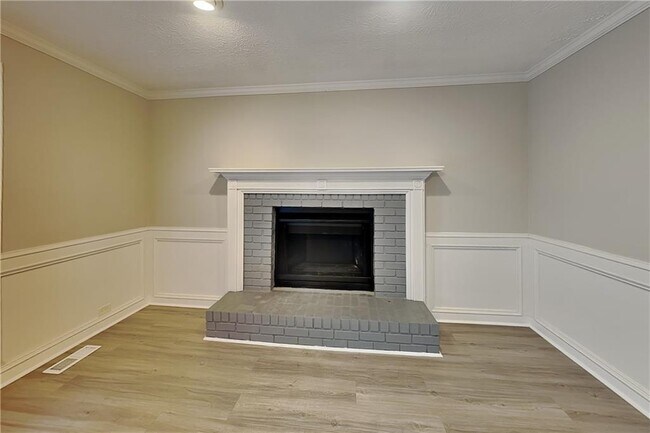 Foto del edificio - 1589 Tennessee Walker Dr NE