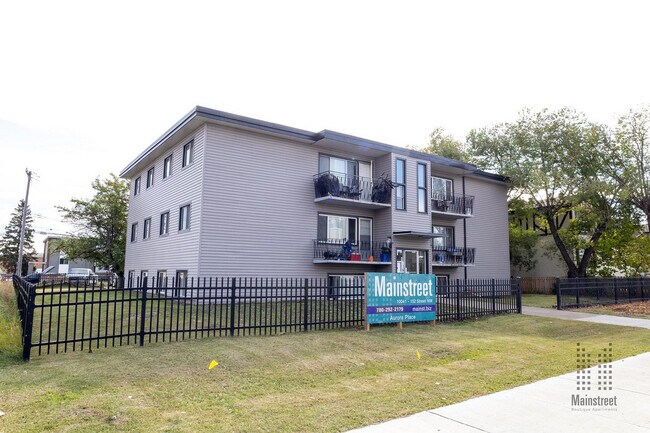 Photo du bâtiment - Aurora Place Apartments