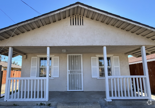 Building Photo - 1211-12115 8th St