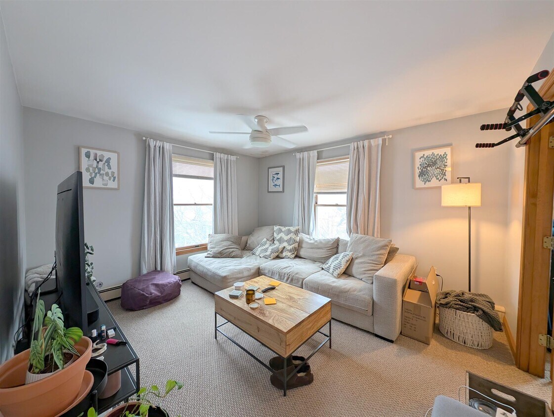 Primary Photo - 43 Greenville St