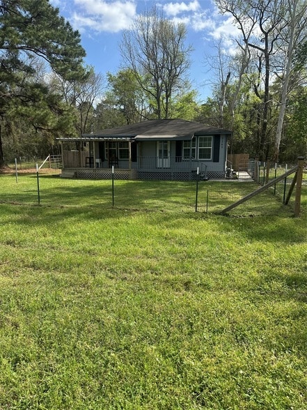 Foto del edificio - 2265 McCaleb Rd