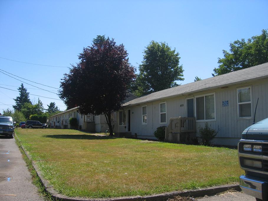 Building Photo - 50th Place Apartments