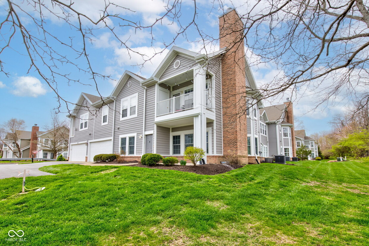 Foto principal - 1200 Shadow Ridge Rd