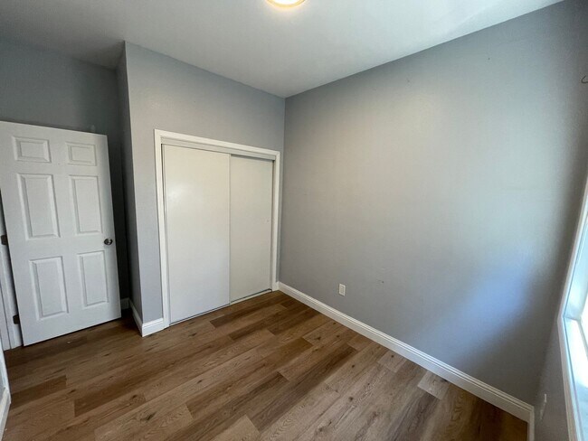 Foto del edificio - 812 20th St