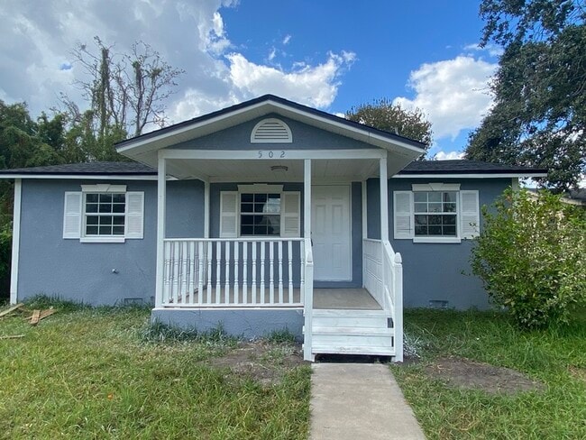 Building Photo - 502 Dunbar Ave