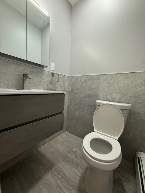 Foto del edificio - 982 Dumont Ave