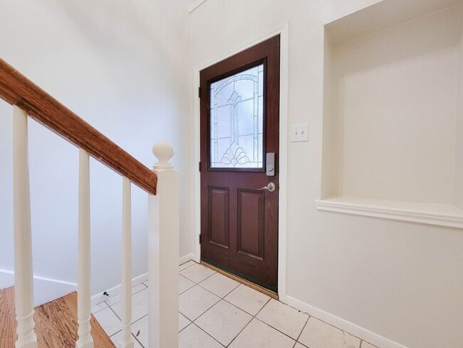 Foto del edificio - Beautiful Home with a Smart, Functional Floor Plan!