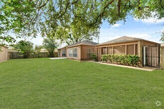Building Photo - 7511 Marisol Dr