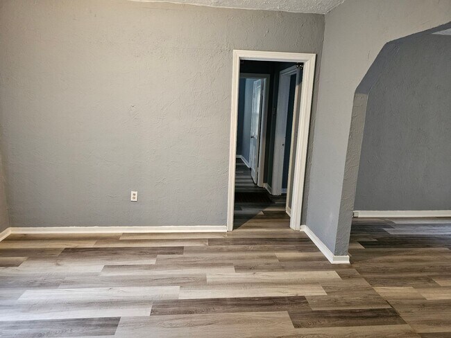 Foto del edificio - ****JUST REDUCED***207 Mason Blvd Jackson, MS