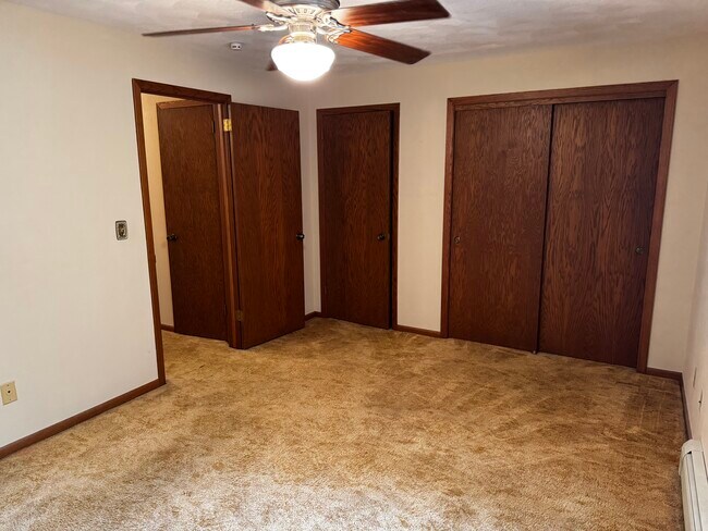 Foto del edificio - 1917 Hartle Ave