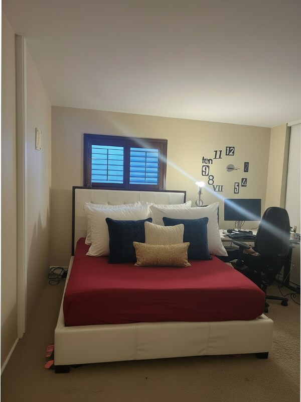 Foto del edificio - 1444 W 8th St