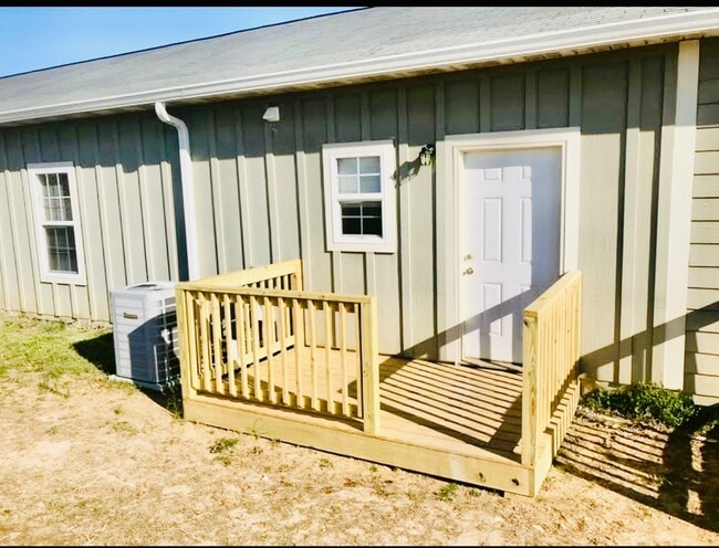 Building Photo - 4005 County Rd 34